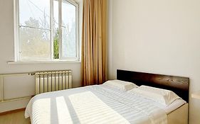 AlmaHome - Уютная Квартира на Арбате